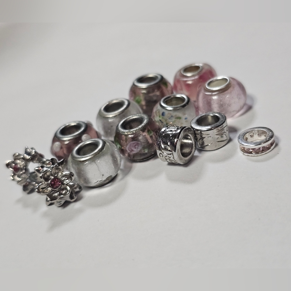 13 random bracelet beads
